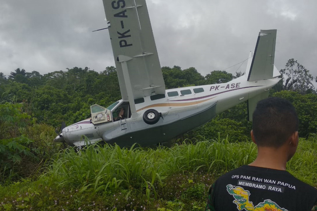 Kecelakaan ini dilaporkan oleh pihak PT.Alfa Trans Dirgantara kepada Kantor Pencarian dan Pertolongan Jayapura.