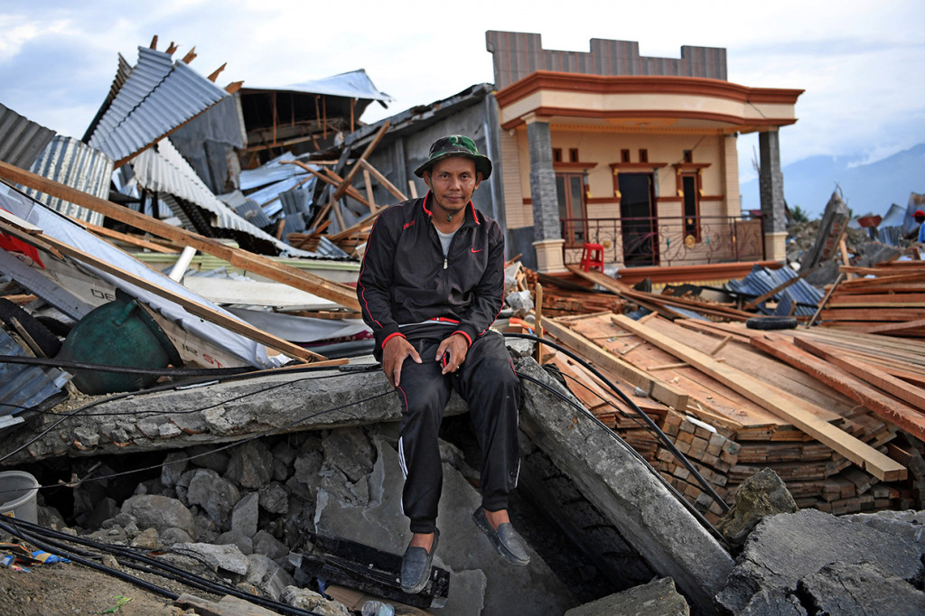 Gempa berkekuatan 7,4 pada skala Richter (SR) yang disusul gelombang tsunami dan likuifaksi pada 28 September 2018 menghancurkan sejumlah kota di wilayah Sulawesi Tengah. Dua kota terdampak paling parah terjadi di Palu dan Donggala.