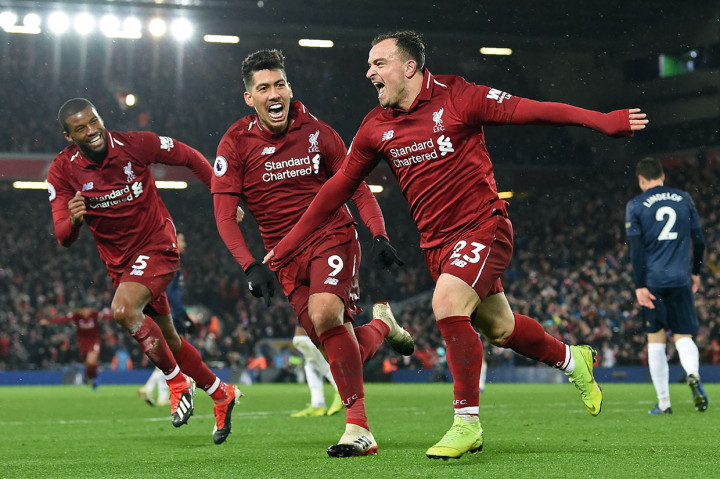 Tujuh menit kemudian Shaqiri mencetak gol keduanya, lagi-lagi terbantu benturan kaki pemain lawan, kali ini Eric Bailly yang berusaha melakukan halauan.