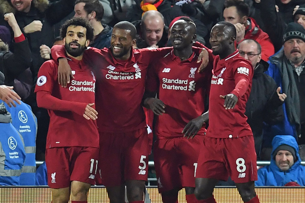 Sebelumnya, Sadio Mane membuka keunggulan Liverpool pada menit ke-24, menyambut umpan matang Fabinho. Mengontrol dengan dadanya sebelum melakukan tendangan voli menaklukkan De Gea.