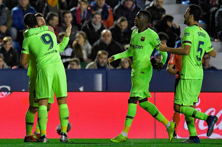 Setelah turun minum, Barcelona langsung menggebrak dan memperbesar keunggulan menjadi 3-0, saat babak kedua baru berjalan dua menit. Umpan silang Jordi Alba mendarat ke kaki Messi, yang segera diselesaikan dengan tendangan melengkung ke tiang jauh.