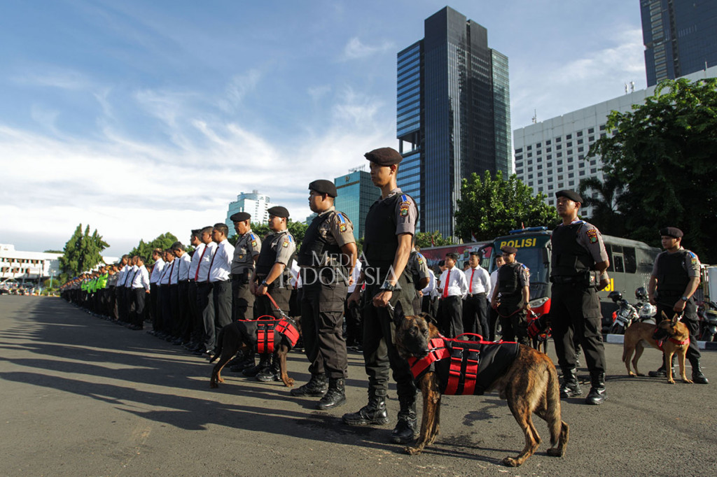 Dalam Operasi Lilin Jaya 2018 yang berlangsung mulai Jumat, 21 Desember hingga 1 Januari 2019 mendatang Polda Metro Jaya mengerahkan sebanyak 11.403 personel.