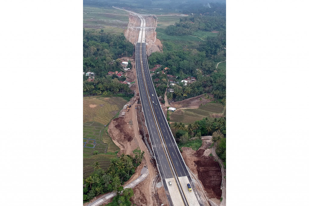 Dari empat tempat peristirahatan di sepanjang ruas tol tersebut, baru akan difungsikan sebanyak dua titik. Sementara pihak Jasamarga mengimbau seluruh pengguna jalan tol, khususnya pengemudi jarak jauh agar lebih berhati-hati mengingat di ruas tol Salatiga-Kartasura merupakan titik lelah pengemudi.