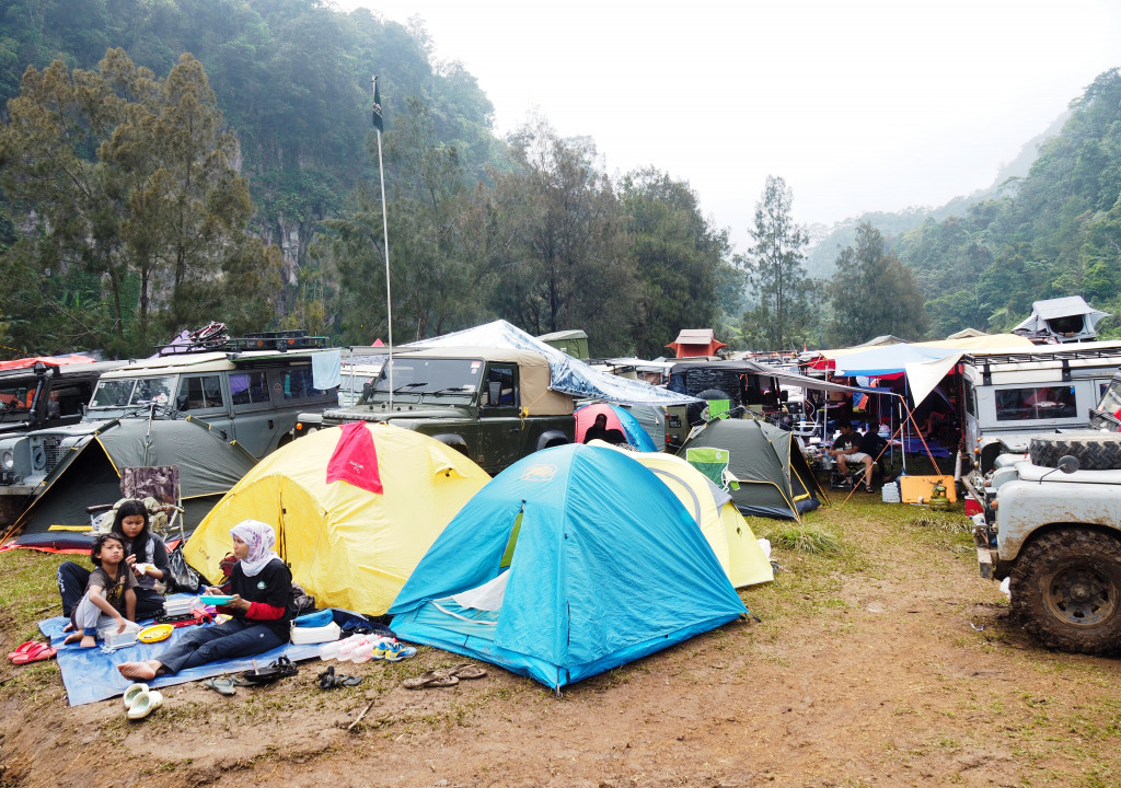 Mayoritas peserta datang bersama keluarga. Sedari awal penyelenggaraan, konsep acaranya adalah camping keluarga. 