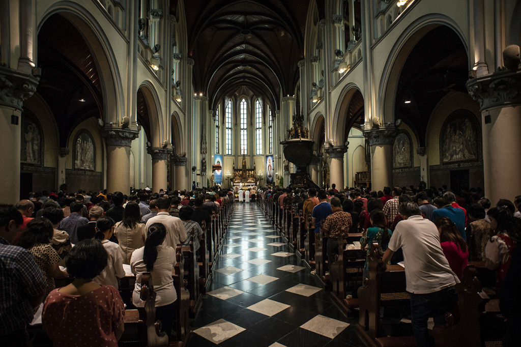 Natal tahun 2018 di Gereja Katedral Jakarta diselenggarakan dengan mengusung tema Yesus Kristus Hikmat Bagi Kita. Antara Foto/Aprillio Akbar