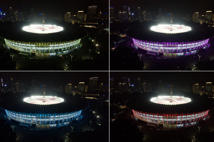 Presiden Joko Widodo meresmikan penggunaan kompleks Stadion Utama Gelora Bung Karno, Senayan, Jakarta, 13 Januari 2018. Hasil renovasi besar-besarnya menyambut Asian Games 2018 dan Asian Para Games 2018 ini membuat stadion dan venue cabang olah raga lain di Jabodetabek serta Lampung kini berstandart dunia. Inilah yang membuat Indonesia percaya diri mengikuti lelang sebagai calon tuan rumah Olimpiade 2032. Antara Foto/Wahyu Putro A