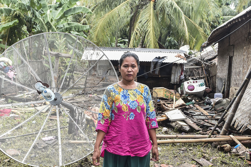 Banyak cerita tentang pengalaman tragis para penyintas tsunami yang menghantam kawasan pesisir Banten dan Lampung Selatan beberapa waktu lalu. 