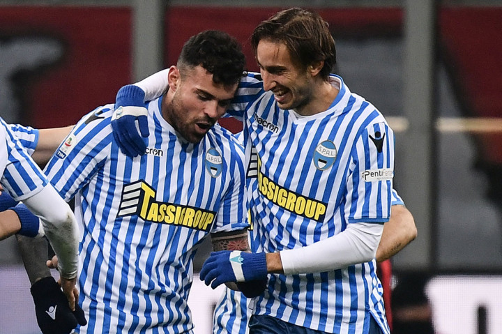SPAL unggul terlebih dahulu lewat gol Andrea Petagna pada menit ke-13. Tembakan Petagna sempat membentur Romagnoli, sehingga bola berbelok dan meluncur masuk ke gawang Milan.