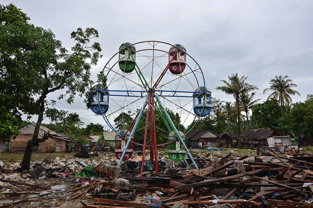 Tanpa pertanda, air bah akibat erupsi Gunung Anak Krakatau disebut-sebut sebagai penyebab longsor bawah laut hingga memicu gelombang tsunami yang menewaskan ratusan orang Sabtu, 22 Desember 2018 lalu.