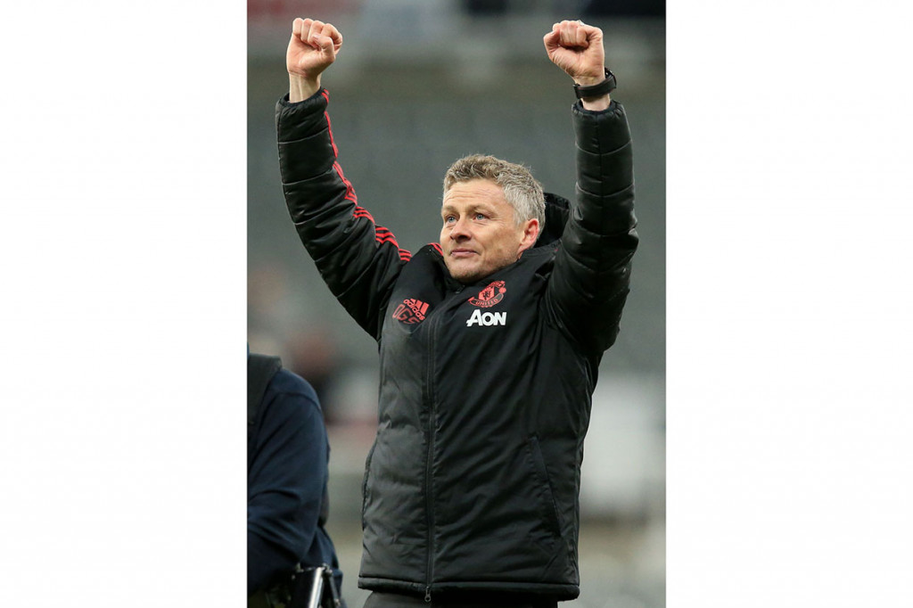 Dengan kemenangan tersebut MU tetap berada di peringkat enam klasemen sementara dengan 38 poin, sementara Newcastle di urutan 15 dengan 18 poin.