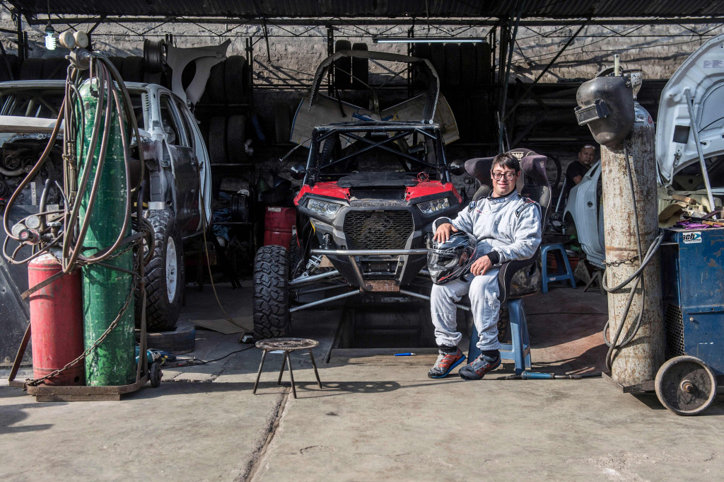 Panita penyelenggaran Dakar Rally 2019 menegaskan tidak ada pengecualian bagi Lucas Barron. Paralimpian ini lulus semua uji medis dan memiliki ijin start resmi dari Federasi Otomotif International. 