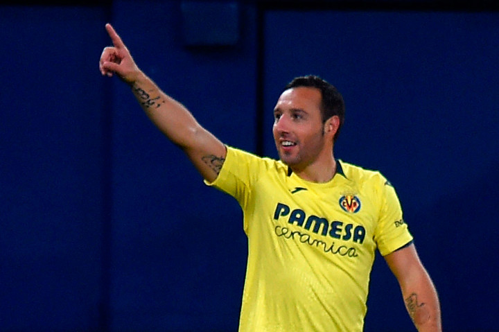 Sebelumnya, Cazorla membawa tuan rumah unggul saat laga baru berjalan empat menit menyelesaikan umpan terobosan Samuel Chukwueze untuk menaklukkan kiper Thibaut Courtois.