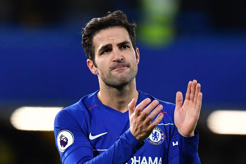 Pemain berusia 31 tahun itu sudah mengambil keputusan untuk hengkang dari tim asuhan Maurizio Sarri pada bursa transfer Januari 2019. Fabregas dikabarkan tinggal sedikit lagi merampungkan transfernya ke AS Monaco.