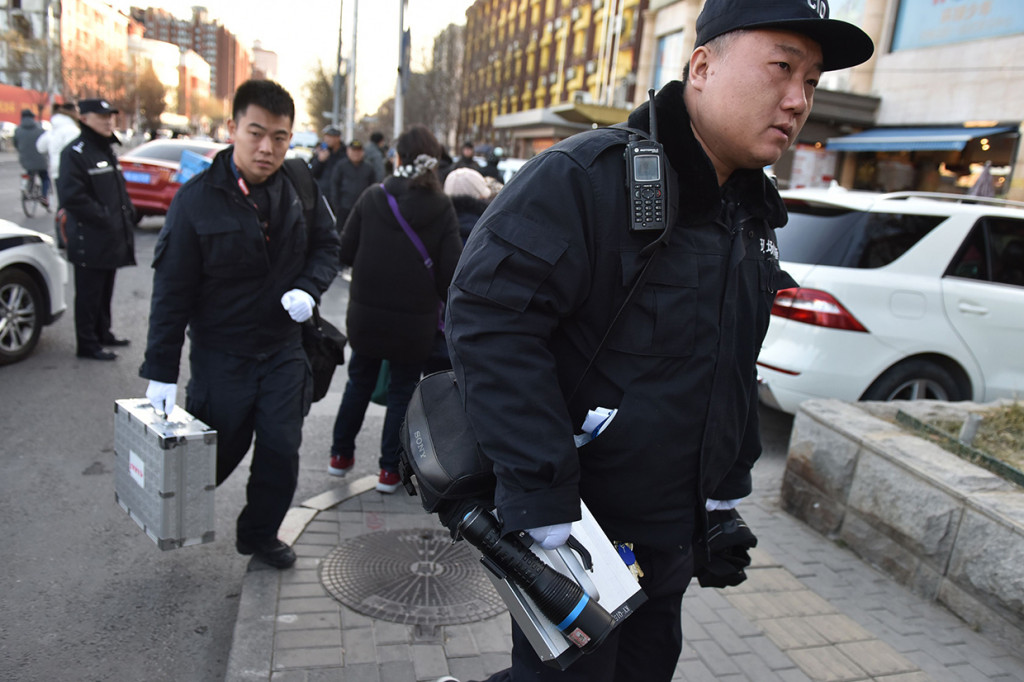 Tiga anak di antaranya dilaporkan mengalami luka-luka cukup parah, namun kondisi mereka dilaporkan cenderung stabil. 
