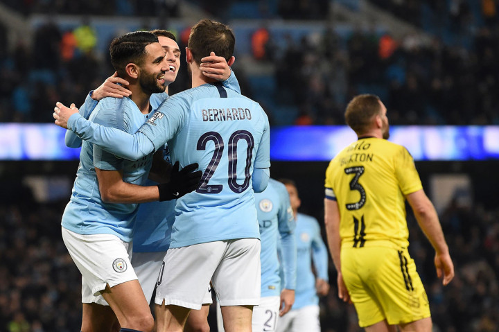 Nasib nahas Collins di bawah mistar gawang Burton rupanya belum berakhir. Tujuh menit jelang waktu normal usai Mahrez akhirnya mencatatkan namanya lewat tembakan yang bersarang ke pojok bawah gawang Burton setelah menerima umpan dari Bernardo Silva.