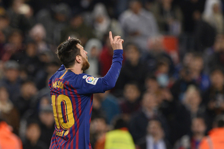 Satu gol tambahan ke gawang Levante membuat Messi menyamai salah seorang legenda Barcelona, Laszlo Kubala, dalam hal menjebol gawang lawan pada ajang Copa del Rey. Keduanya telah membukukan 49 gol selama berkostum Blaugrana.