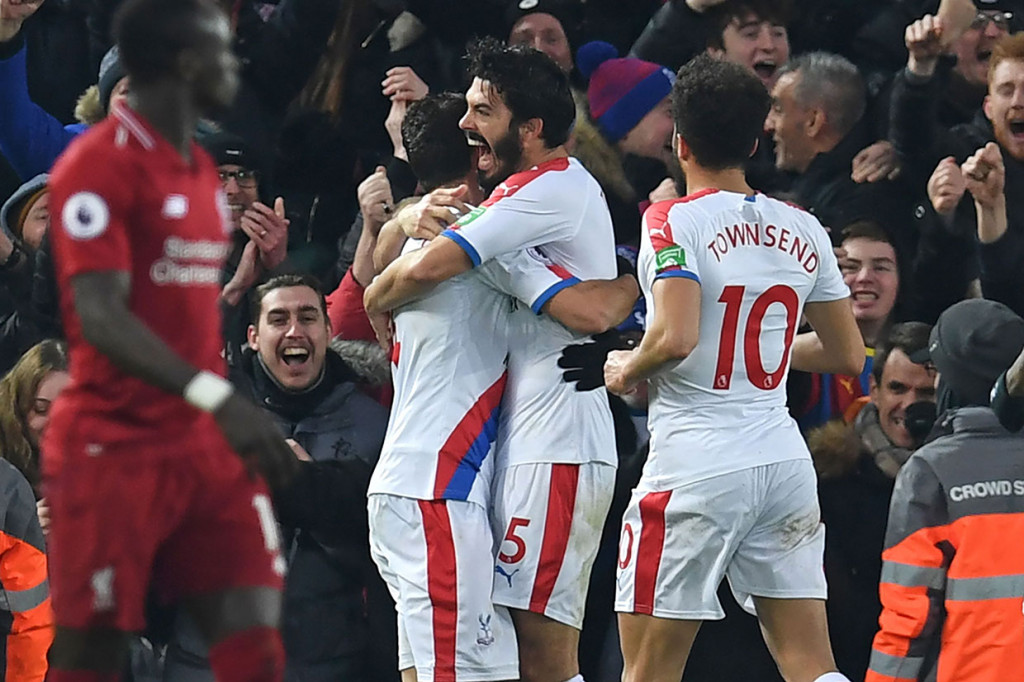 Namun Palace berhasil menyamakan kedudukan lewat James Tomkins. Skor imbang 2-2.
