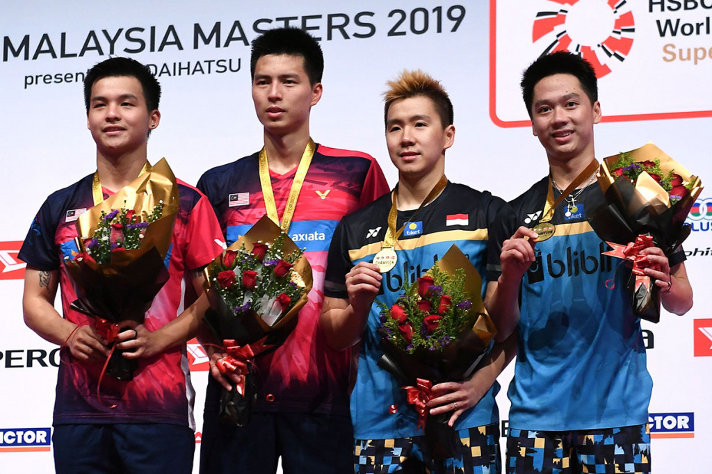 Pasangan nomor satu dunia tersebut menang dua set langsung dengan skor 21-15 dan 21-16 selama 36 menit permainan pada pertandingan final turnamen tingkat Super 500 itu.