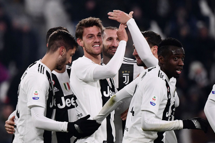 Juventus menambah keunggulannya menjadi 3-0 lewat sundulan Daniele Rugani menyambut assist Federica Bernardeschi dari tendangan bebas di menit ke-84.