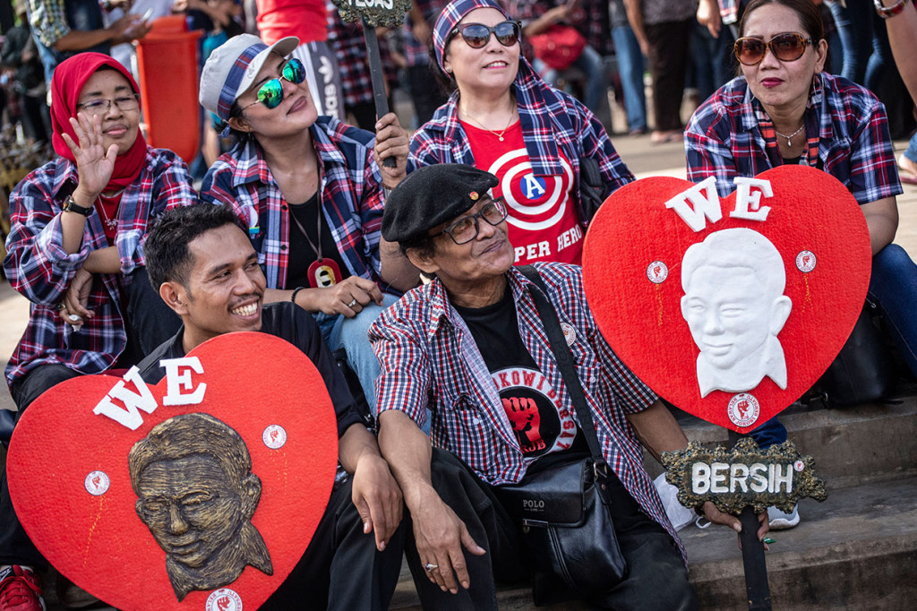 Mereka memberi dukungan moril kepada Ahok yang resmi bebas dari penjara usai menjalani masa tahanan satu tahun delapan bulan dan 15 hari.