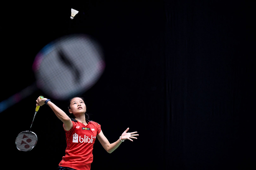 Sayangnya langkah kedua tunggal putra Indonesia tersebut tidak diikuti tunggal putri Fitriani. Fitriani gagal melaju ke babak perempat final usai kalah dari pebulu tangkis India Saina Nehwal dengan skor 17-21 dan 15-21. 