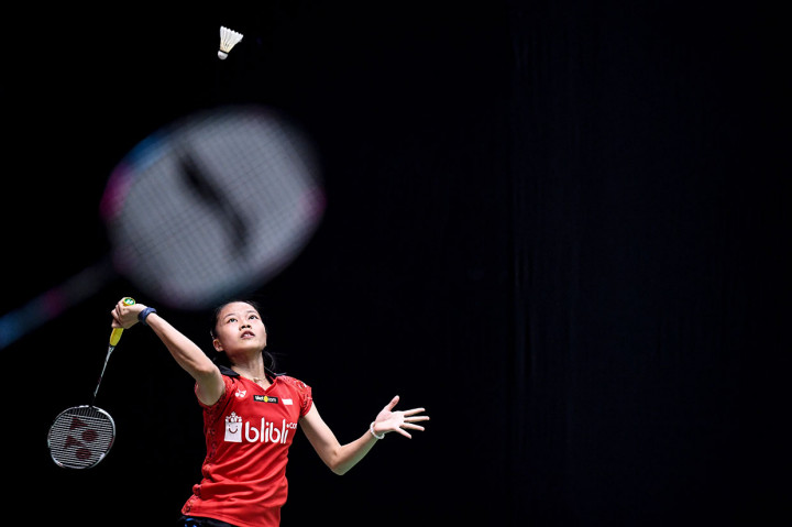 Sayangnya langkah kedua tunggal putra Indonesia tersebut tidak diikuti tunggal putri Fitriani. Fitriani gagal melaju ke babak perempat final usai kalah dari pebulu tangkis India Saina Nehwal dengan skor 17-21 dan 15-21. 