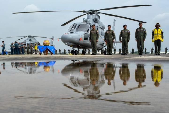 Sebanyak lima helikopter AS 565 MBE dari PT Dirgantara Indonesia tersebut diserahkan ke Puspenerbal dan akan dioperasikan Skuadron 400 untuk melaksanakan taktik pencarian dan penghacuran pada peperangan anti kapal selam.