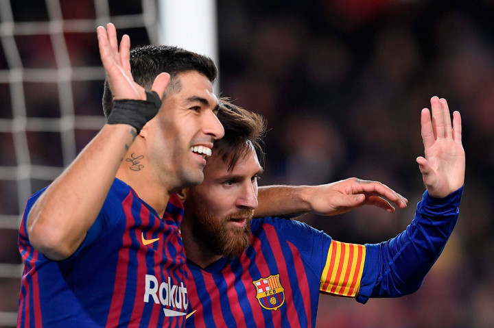 Luis Suarez lantas membawa timnya memperbesar keunggulan agregat menjadi 5-3 pada menit ke-89, setelah sebelumnya Guilherme Arana memperkecil kedudukan pada menti ke-67.