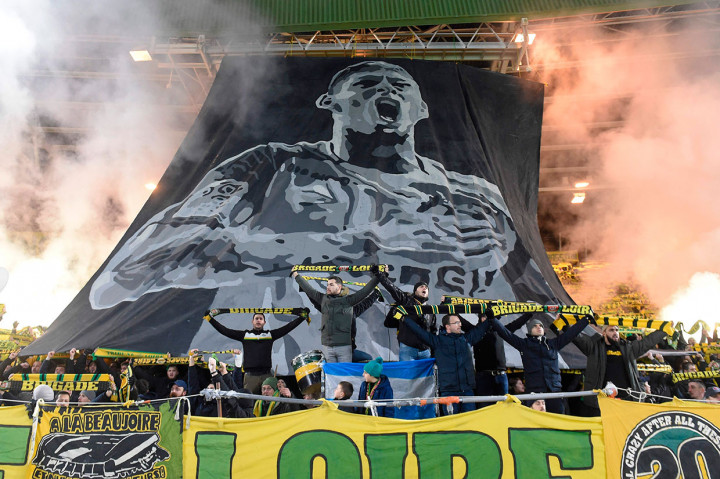 Sala baru saja menuntaskan kepindahan dari Nantes ke klub Liga Utama Inggris, Cardiff pada 19 Januari lalu, hanya berselang dua hari sebelum pesawat yang ditumpanginya hilang dari pantauan radar saat akan bergabung dengan klub barunya. 