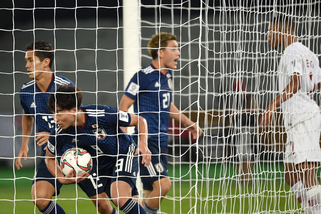 Pada menit ke-69 Jepang memperkecil ketertinggalan menjadi 1-2 lewat Takumi Minamino.