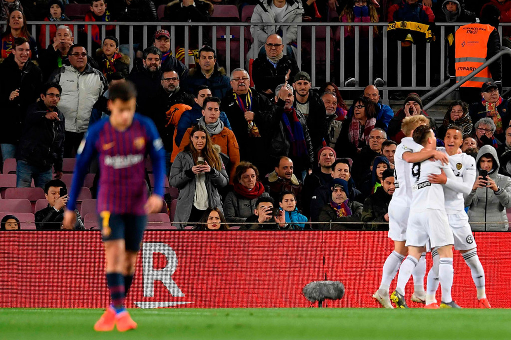 Namun Valencia berhasil unggul terlebih dahulu di menit ke-24 lewat penyelesaian apik penyerang asal Prancis Kevin Gameiro.