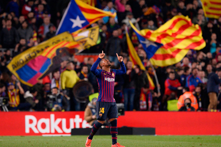 Malcom melakukan selebrasi usai menjebol gawang Madrid.