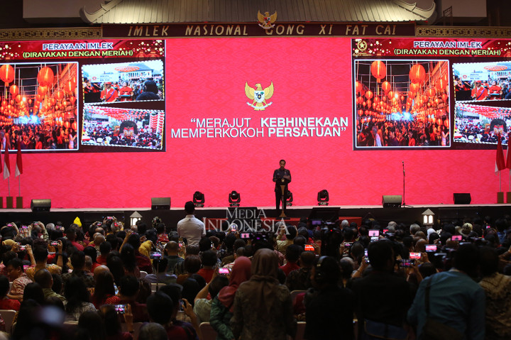 Perayaan Imlek Nasional kali ini mengambil tema 'Merajut Kebhinekaan, Memperkokoh Persatuan'.