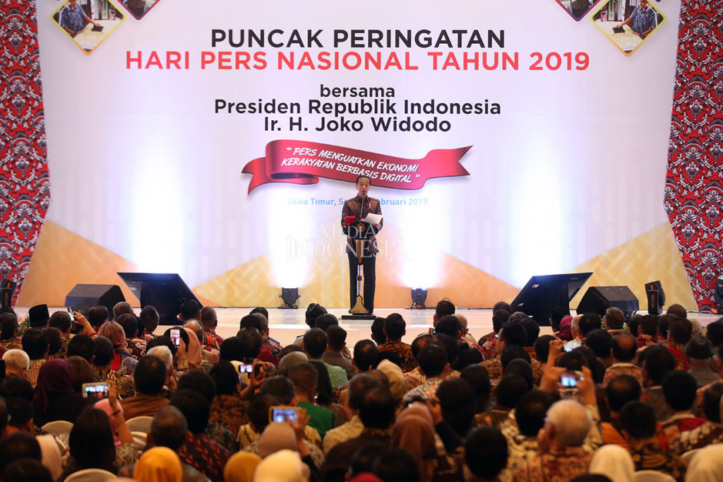 Dalam sambutannya Jokowi mengaku gembira dengan tingkat kepercayaan masyarakat terhadap media konvensional atau arus utama dibandingkan dengan media sosial. 