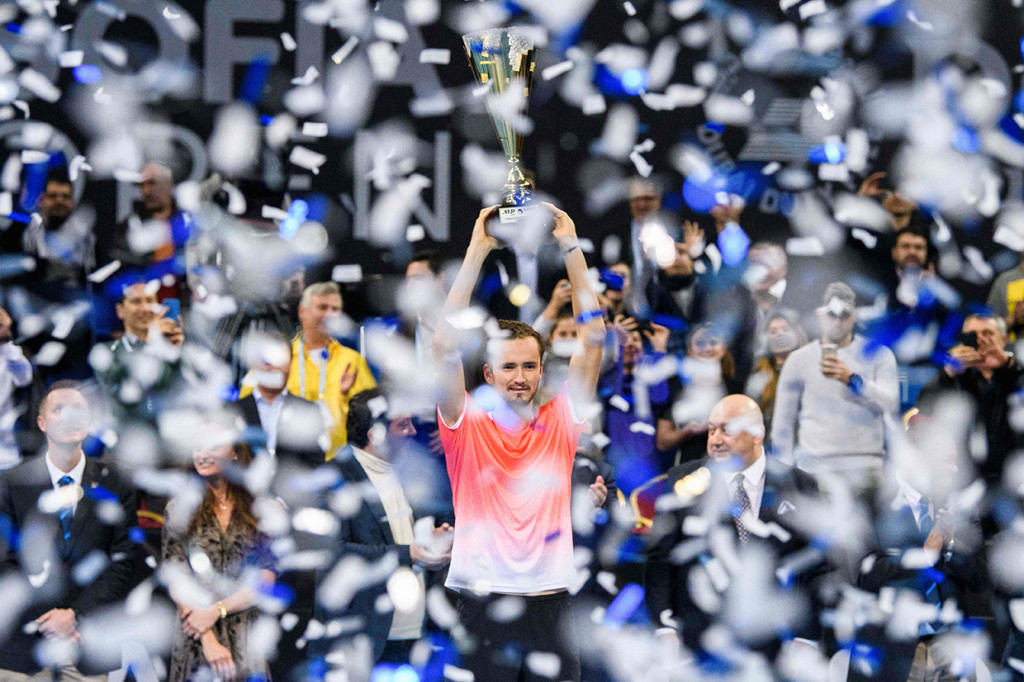 Daniil Medvedev meraih gelar ATP Tour pertamanya pada tahun 2019 dan yang keempat sepanjang kariernya.
