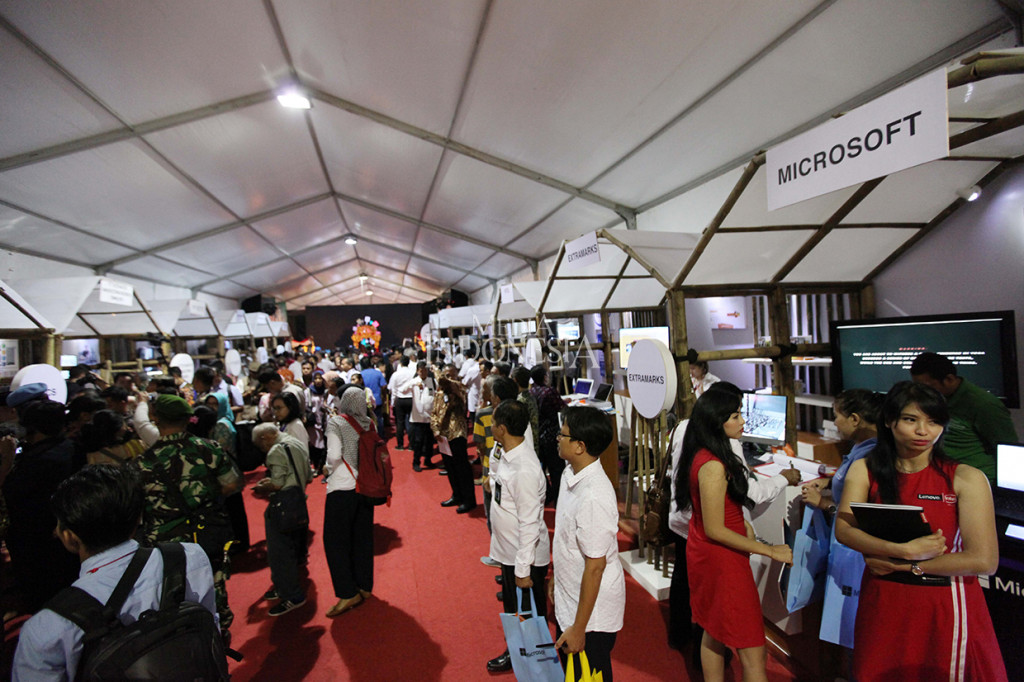 Rembuknas Kemdikbud 2019 ini mengangkat lima topik utama yang akan dibahas yakni Penataan dan Pengangkatan Guru, Revitalisasi Pendidikan Vokasi, Sistem Zonasi Pendidikan, Pemajuan Kebudayaan dan Penguatan Sistem Perbukuan/Literasi.