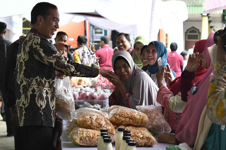 Pemerintah menyalurkan PKH sebesar Rp34,4 triliun pada tahun 2019 untuk mendorong kesejahteraan keluarga.