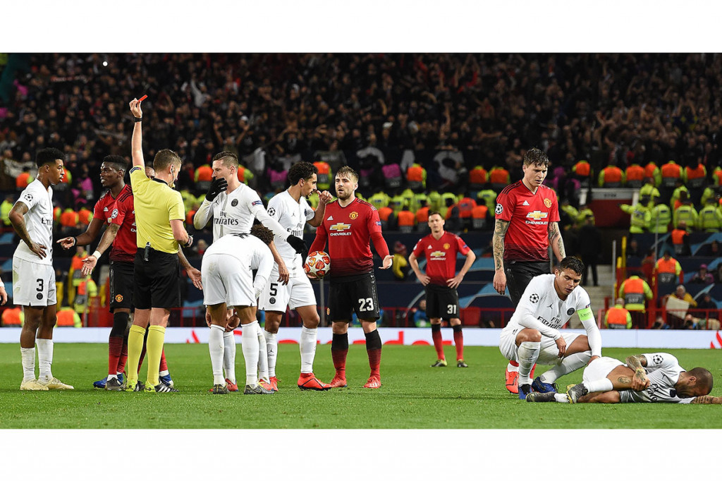 Tim tuan rumah justru harus kehilangan Paul Pogba, yang diusir keluar lapangan setelah menerima kartu kuning kedua karena melakukan pelanggaran keras terhadap Dani Alves pada menit ke-89.