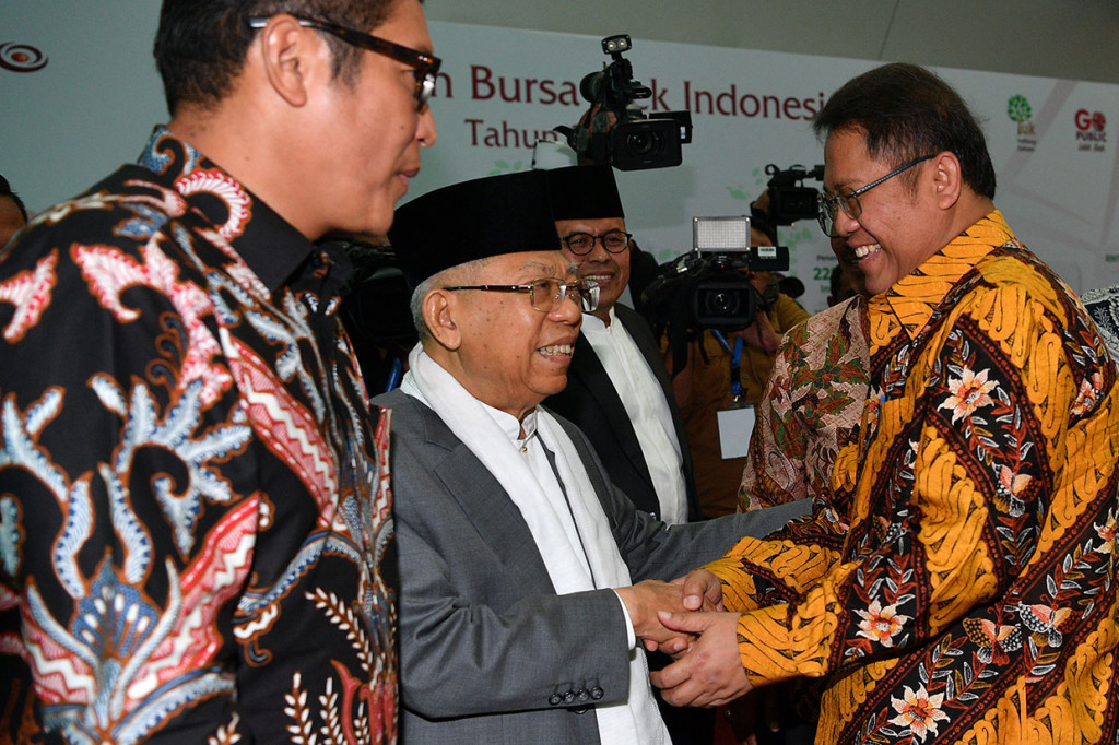 Sementara itu dari sisi keuangan, lanjut dia, aplikasi fintech (financial technology) yang diterapkan sesuai dengan prinsip dan nilai ekonomi syariah tidak hanya berjalan pada sektor keuangan syariah komersial, namun juga dapat mencakup implementasi pada keuangan sosial syariah seperti pengumpulan dan penyaluran zakat, infaq, shadaqah, dan wakaf.