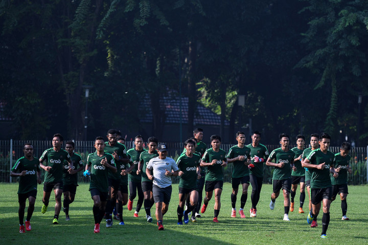 Pemain sepak bola Timnas U-22 mengikuti latihan di Lapangan ABC Senayan, Jakarta, Kamis, 14 Februari 2019. 