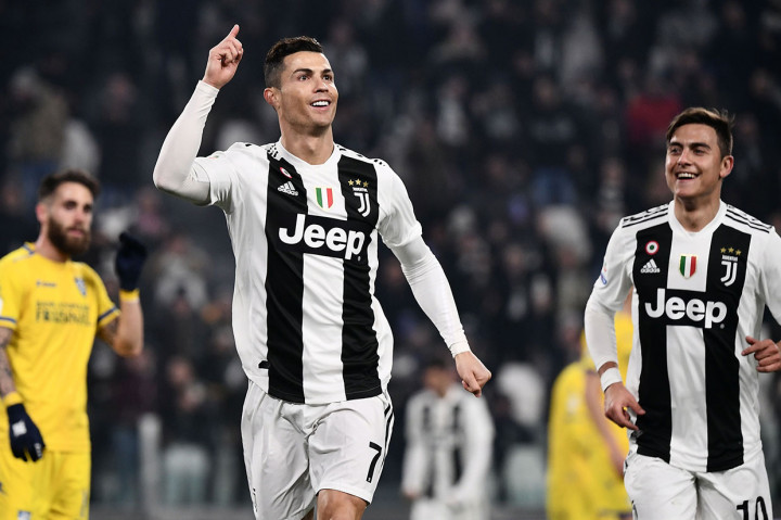 CR7 menggenapi kemenangan Juve menjadi 3-0 pada menit ke-63. Umpan tarik Mario Mandzukic dari sisi kiri pertahanan lawan langsung disontek pemain asal Portugal tersebut menjadi gol.