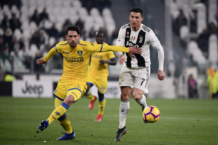 Pelatih Massimiliano Allegri tidak mau mengambil risiko, bahkan melawan tim yang duduk di peringkat kedua terbawah klasemen, dengan menurunkan skuad terbaiknya. 