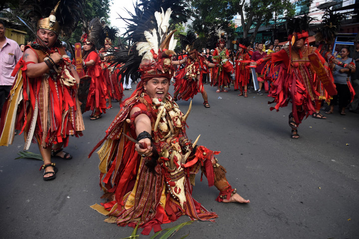 Perayaan Cap Go Meh yang dilaksanakan pada hari ke-15 setelah Imlek itu dalam rangka melestarikan keberagaman budaya di Indonesia. Antara Foto/Indrianto Eko Suwarso