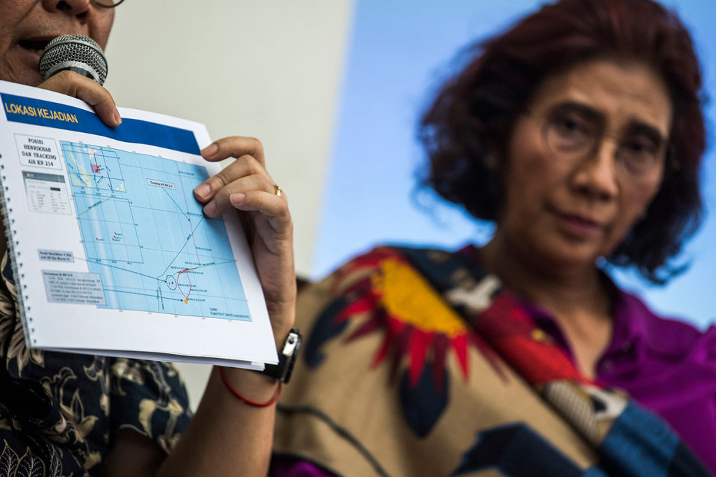 Dia menganggap jika pemerintah Indonesia hanya menanggapi pencuri ikan dengan tindakan yang lembut, hal itu tidak akan memberikan efek jera akan lebih banyak lagi kapal ikan asing (KIA) yang masuk ke Indonesia. 