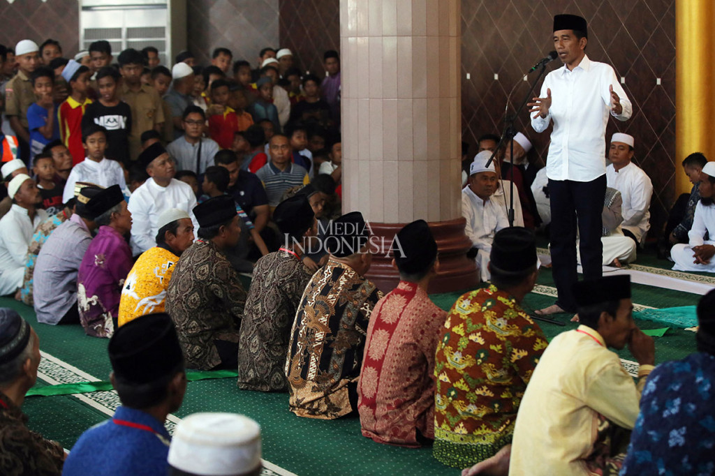 Menurut Presiden, dirinya kerap mendapati keluhan warga terkait sengketa tanah ketika ke daerah dan kampung-kampung. Sengketa itu terjadi tidak hanya antarwarga, tetapi juga antara warga dengan perusahaan. 