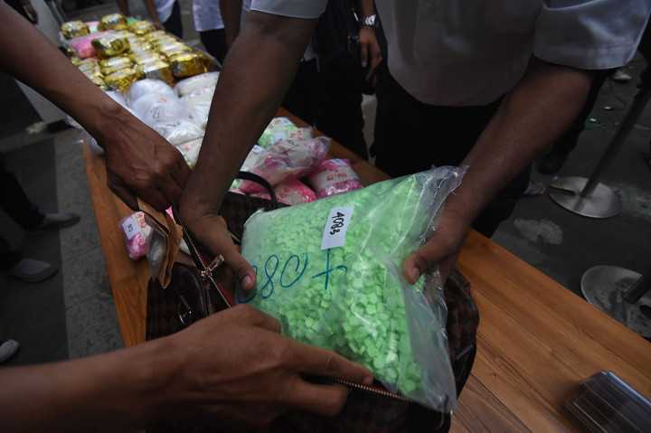 Zul tertangkap dengan barang bukti sabu seberat 9,45 kilogram dan 24 ribu butir ekstasi.