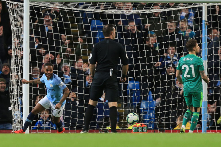 Sterling mencetak gol kedua pada menit ke-50 menyelesaikan umpan silang Riyad Mahrez dari jarak dekat. 