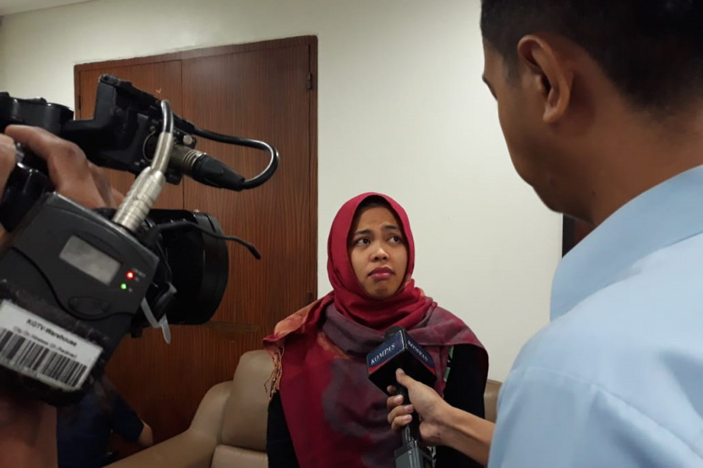 Sementara Siti Aisyah mengaku terkejut dengan pembebasan dirinya lewat pencabutan dakwaan. Medcom.id/Marcheilla ariesta