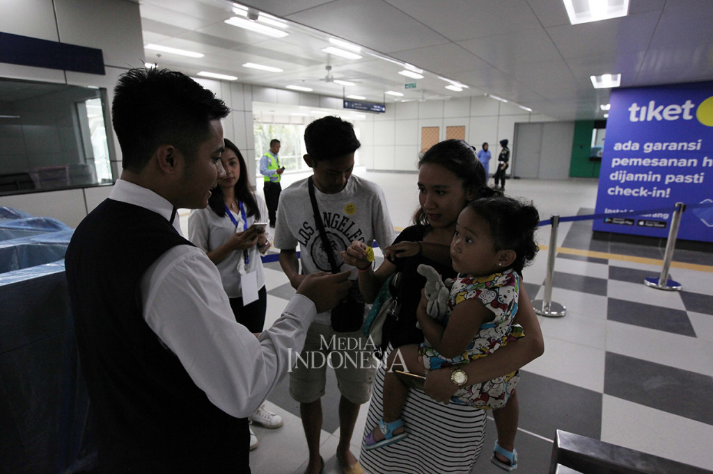 MRT Jakarta menyediakan 98 perjalanan per hari.