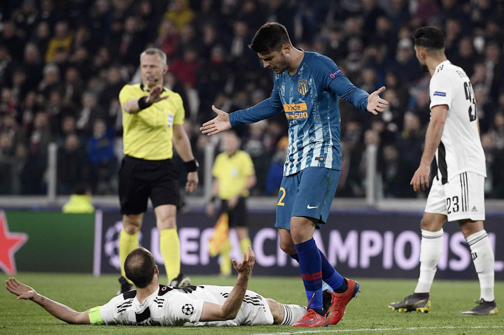 Pada menit ke-69 Chiellini terlibat keributan dengan Morata. Karena kesal, Morata mendorong Chiellini hingga jatuh. Beruntung keributan tersebut dapat dicegah pemain lainnya.